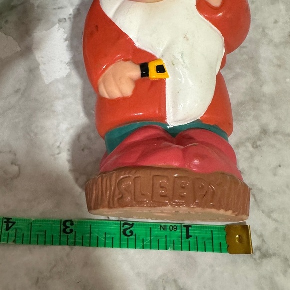 1960s Vintage Snow White Disney 7 Seven Dwarfs collectibles figurines Toys 5” - Picture 9 of 11